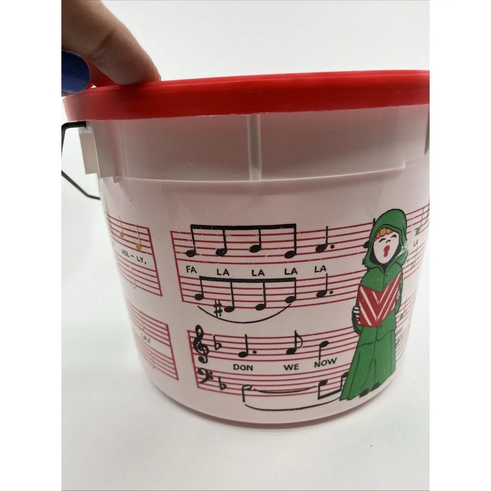 Vtg Christmas‎ Shamrock Bucket Pail Music Sheet Caroler Tree Wreath 6.5